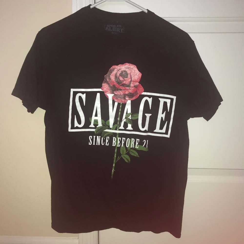 Graphic tee size small